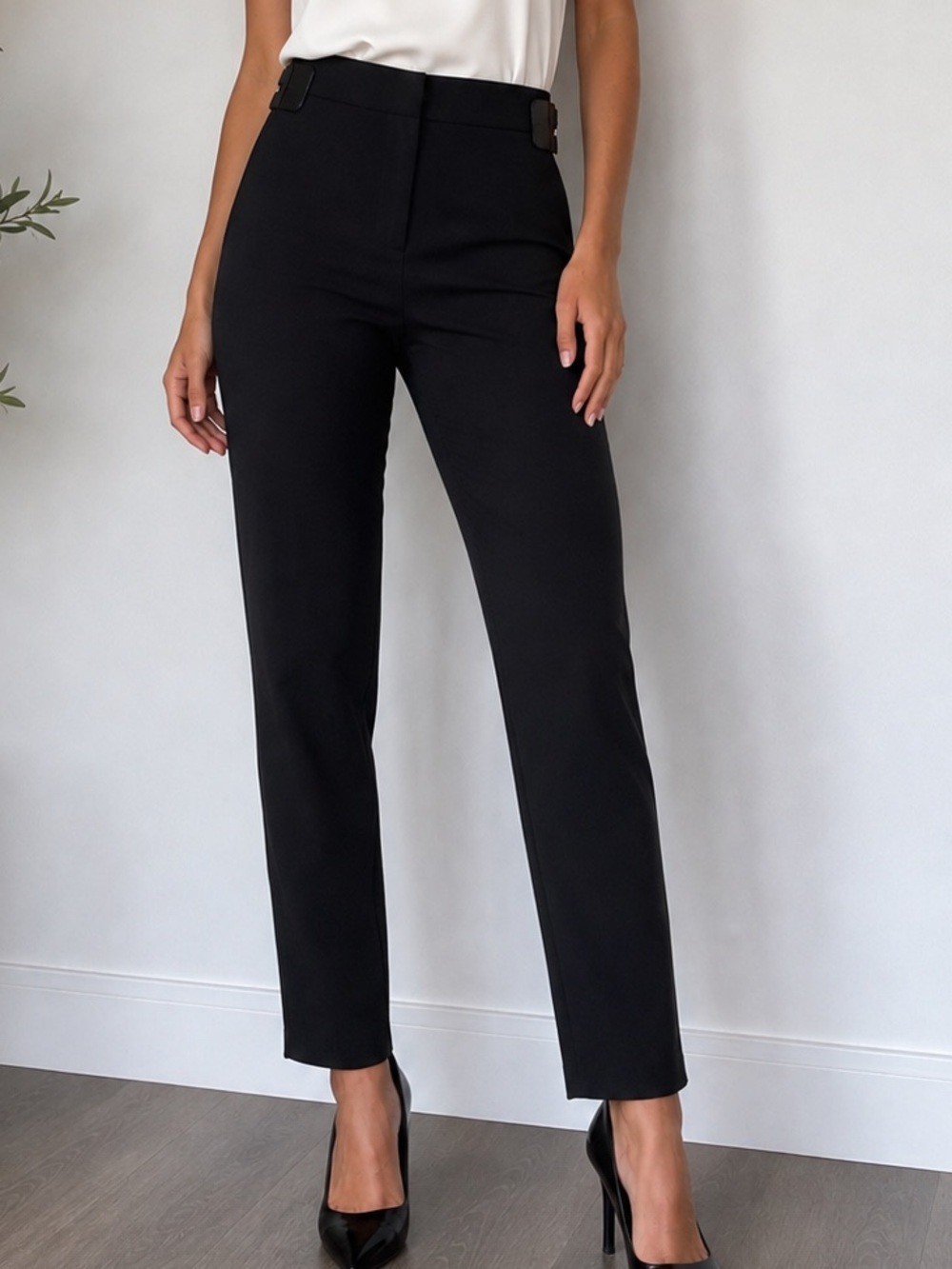 Vintage VotreNom Collection Black Tailored Dress Pants Size 6 Buckle Detail